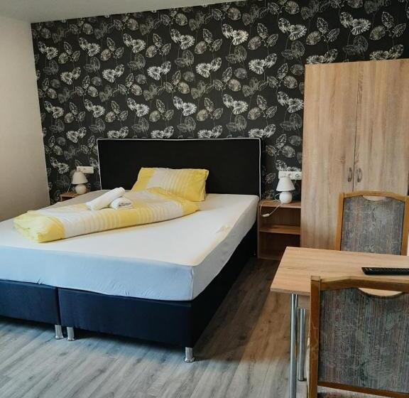 Номер Стандарт, Steakhaus Galgenbach