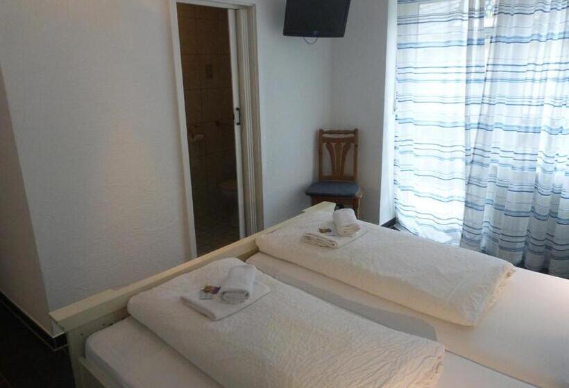 Номер Deluxe, Winzergasthof Zum Kellerstübchen