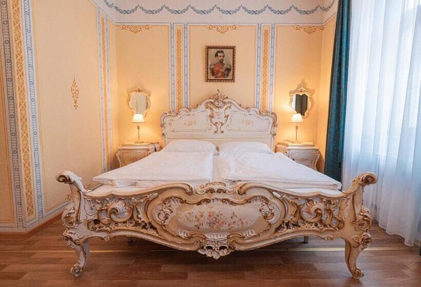 Номер Стандарт, Pension Bellevue