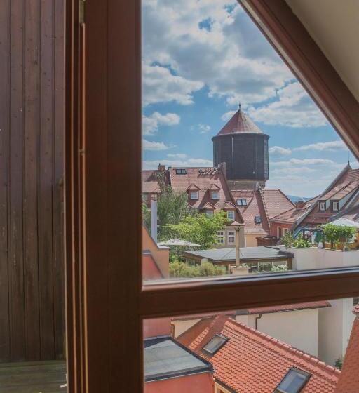 Полулюкс с Балконом, Apartone Altstadt