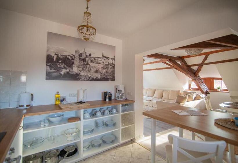Люкс с Террасой, Apartone Altstadt