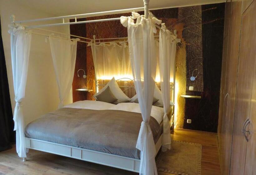 Апартаменты 1 Спальня с Видом, Casa Shania