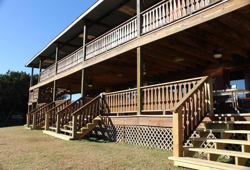 Люкс, Canyon Lakeview Resort