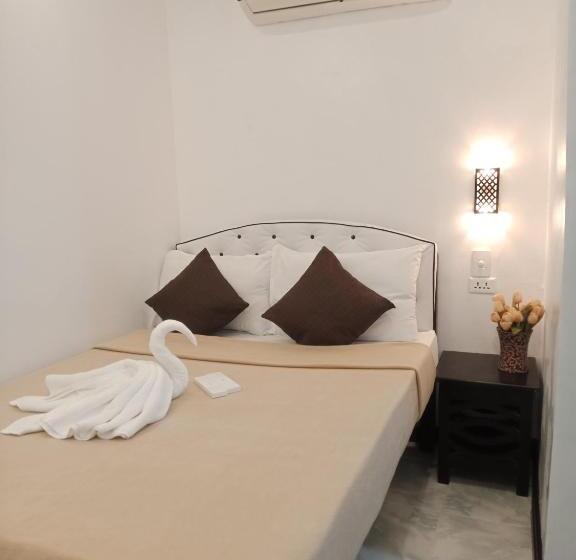 استودیوی لوکس, Amax Inn Cebu