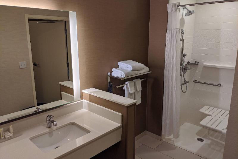 Люкс Кровать Кинг, Fairfield Inn & Suites By Marriott Phoenix Tempe/airport