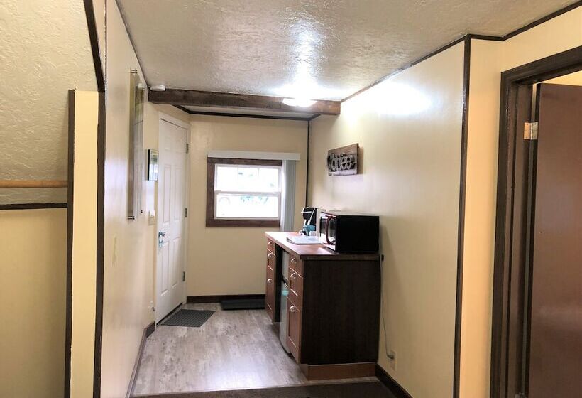 Номер Премиум, The Anchorage Motel
