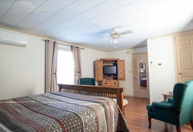 Люкс Повышенной Комфортности, Swift River Suites