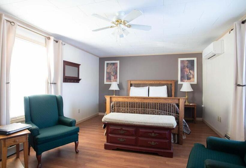 デラックススイート, Swift River Suites