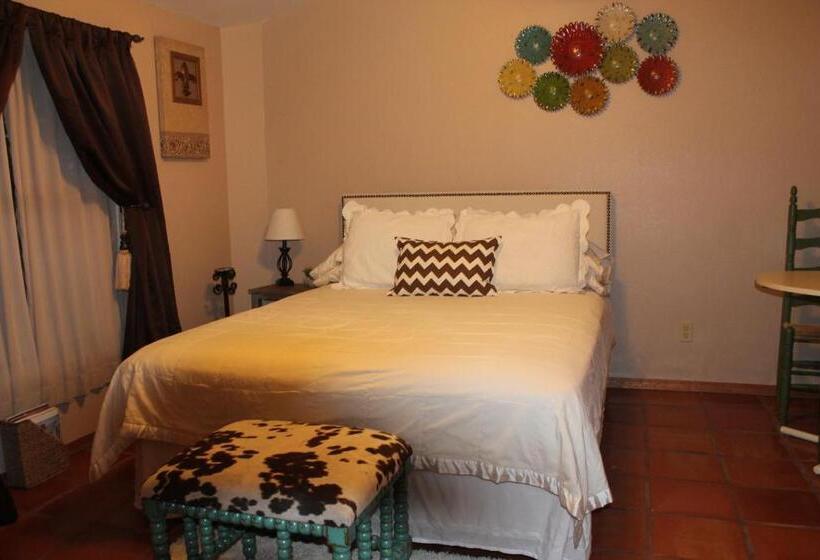 Номер Deluxe, Adobe Rose Boutique Inn