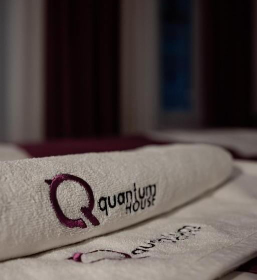 Номер Deluxe, Quantum House