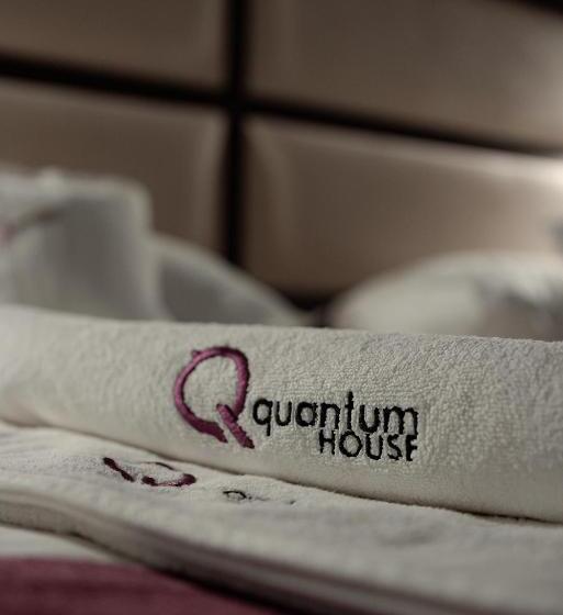 اتاق استاندارد, Quantum House
