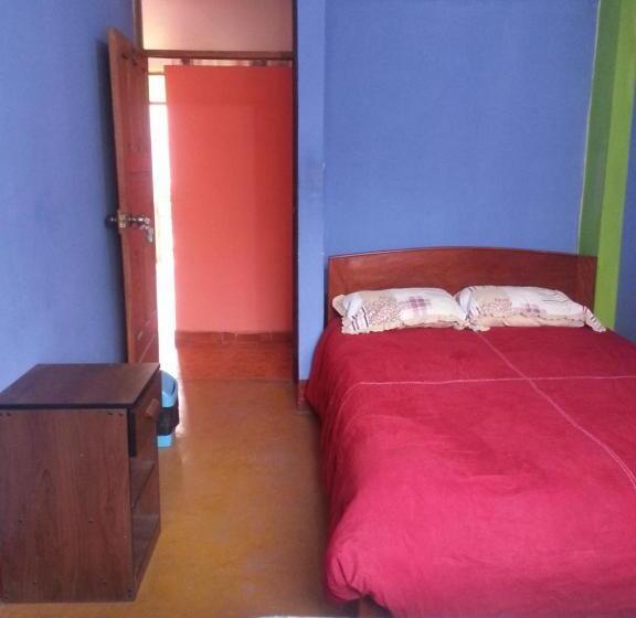 带共用浴室的标准房间, Hostal Arcangel