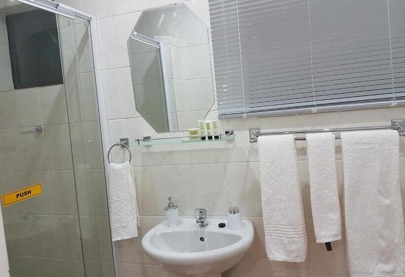 غرفة قياسية سرير كينج, Aliwal Villa Guest Lodge