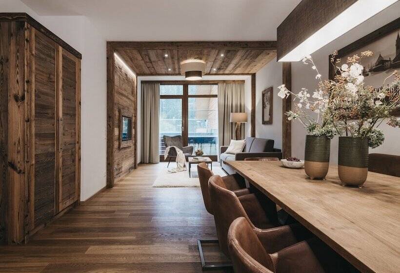 Апартаменты 3 Спальни, Vaya St Anton