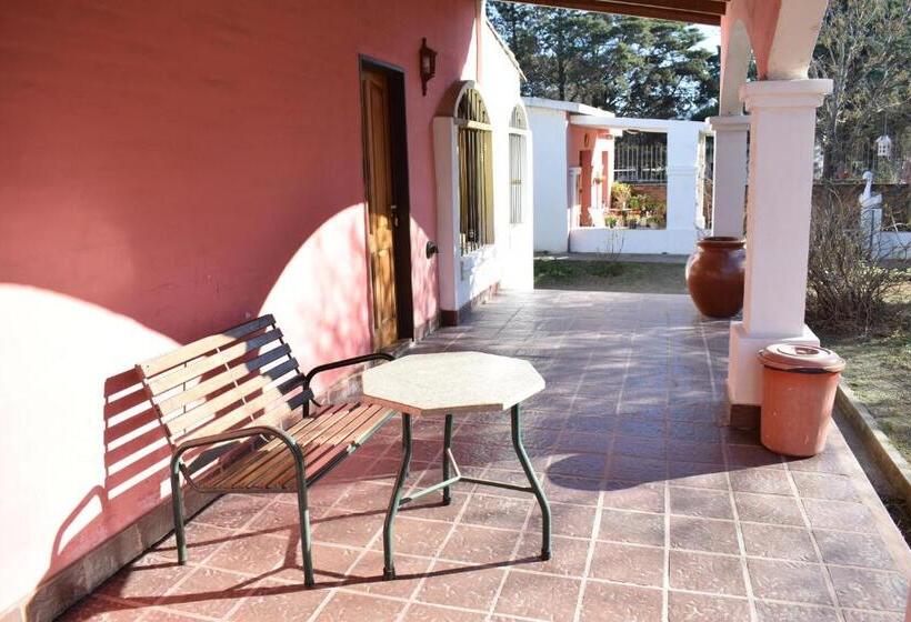 침실 2개 아파트, Estancia Santa Leocadia