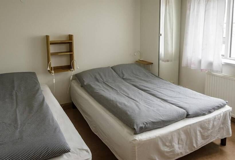 اتاق استاندارد سه تخته با سرویس بهداشتی مشترک, Kópasker Guesthouse