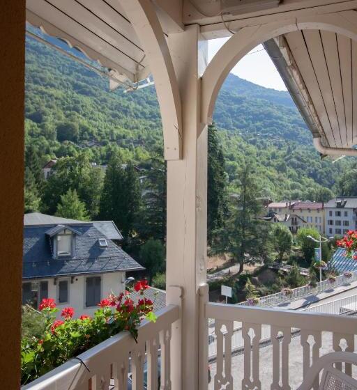 اتاق خانوادگی, Hôtel Le Belvédère