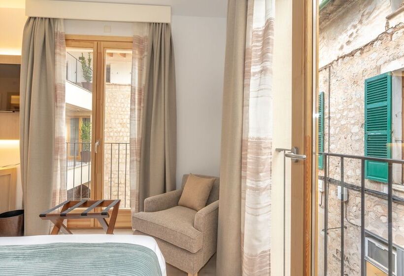 Номер Superior Вид на Город, Soller Plaza