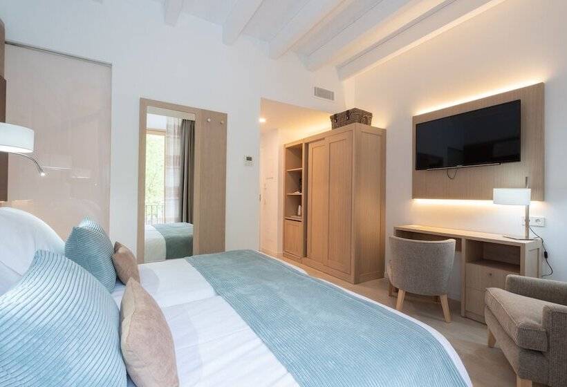 Номер Superior Вид на Город, Soller Plaza