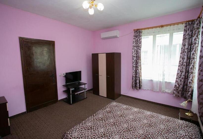 Номер Стандарт, Guest House Dobrudzha