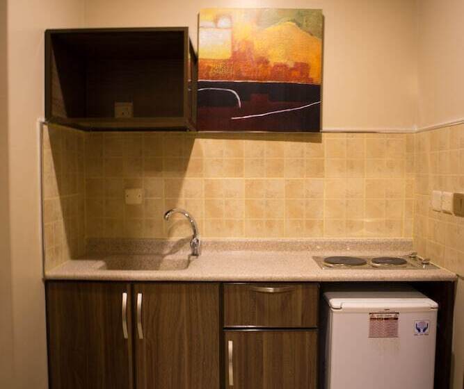 סוויטה, Traveller Inn Hotel Appartments