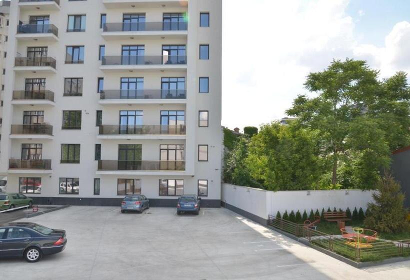 Standard Studio, Uptown Residence Apartments