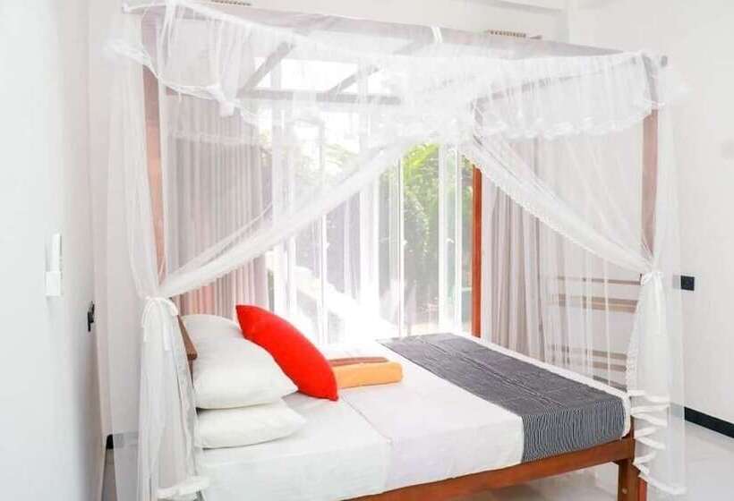 خانه 3 خوابه, Villa Serenity   Jayavikumgama