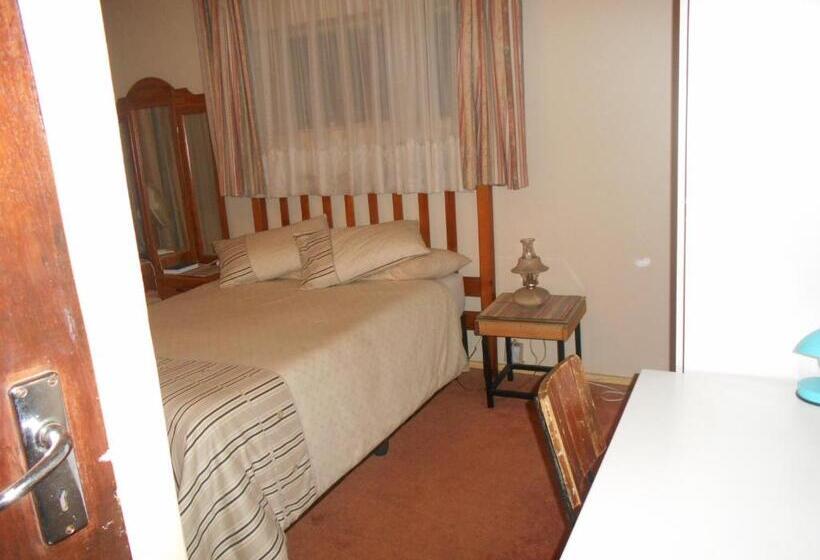Номер Стандарт, Pilot Inn Accommodation