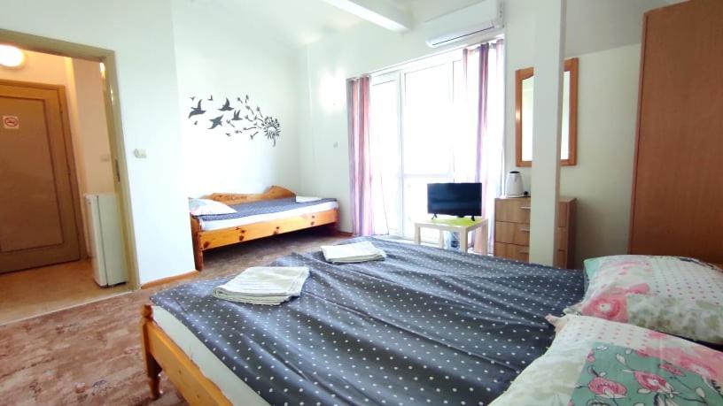 Трехместный Номер Комфорт, Guest House Orfey