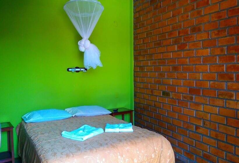 Номер Стандарт, Hostal Naylamp