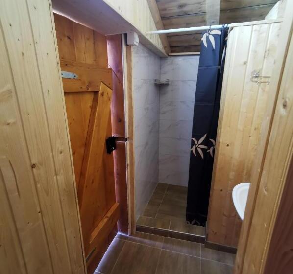 خانه 1 خوابه, Guesthouse Planinarski Dom Neviđen'o