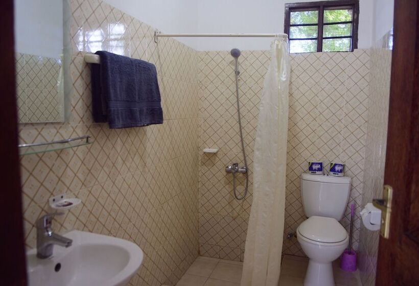 Номер Стандарт с Балконом, Highland Bungalows