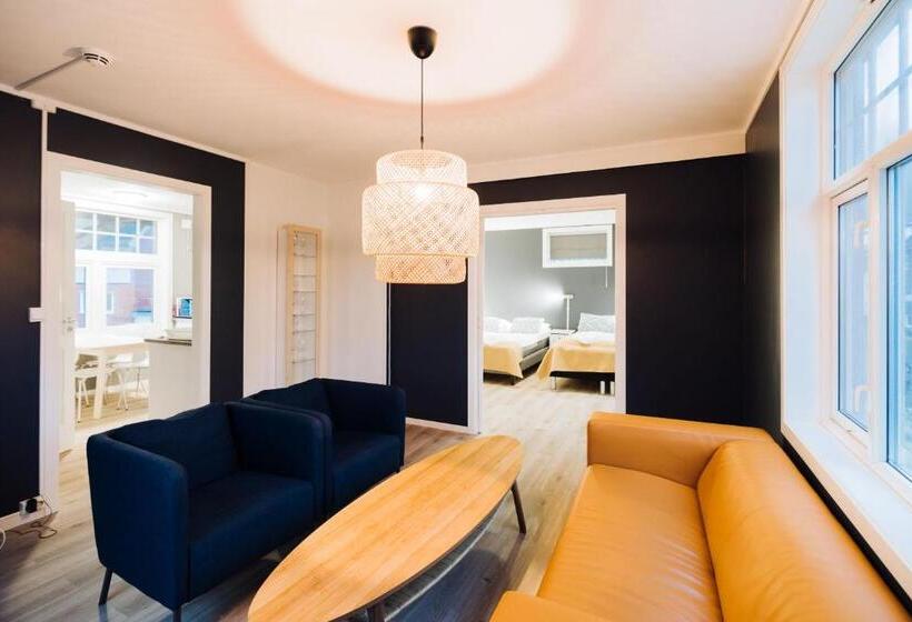 Апартаменты 1 Спальня с Балконом, Villa Svolvær