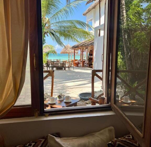 스탠다드 발코니 룸 바다 전망, Helwas Zanzibar Beach