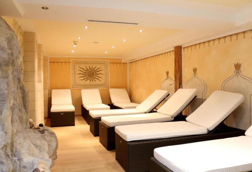 Четырехместный Номер Стандарт, Ibex Hostel