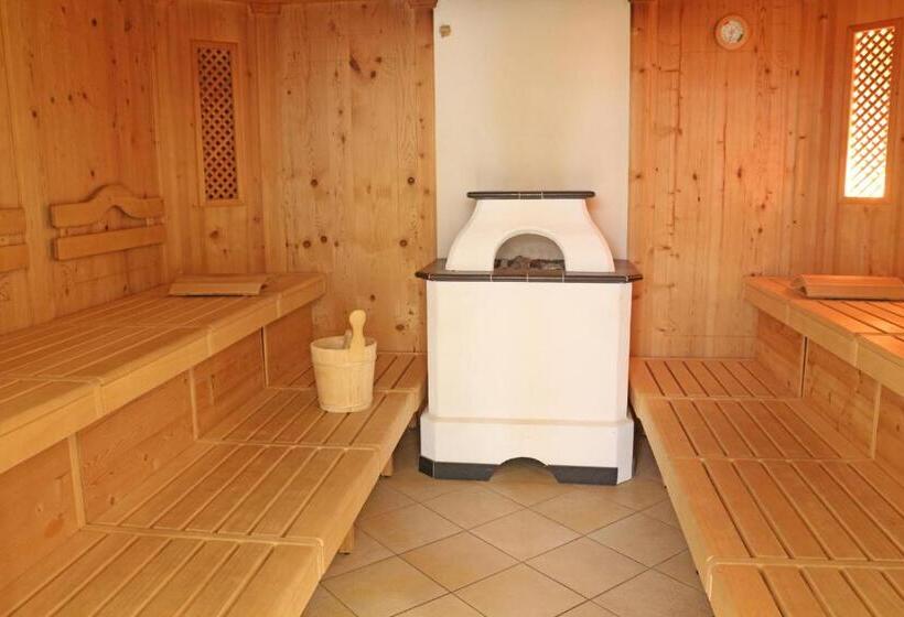 Апартаменты 1 Спальня с Террасой, Ibex Hostel