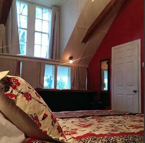 اتاق لوکس با چشم‌انداز دریا, Auberge William Wakeham