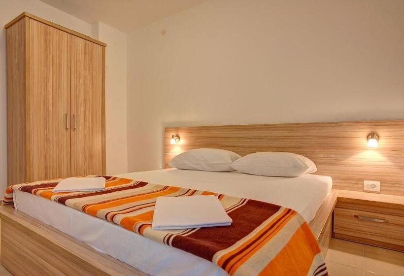 آپارتمان 2 خوابه با چشم‌انداز دریا, Guest House Maslina