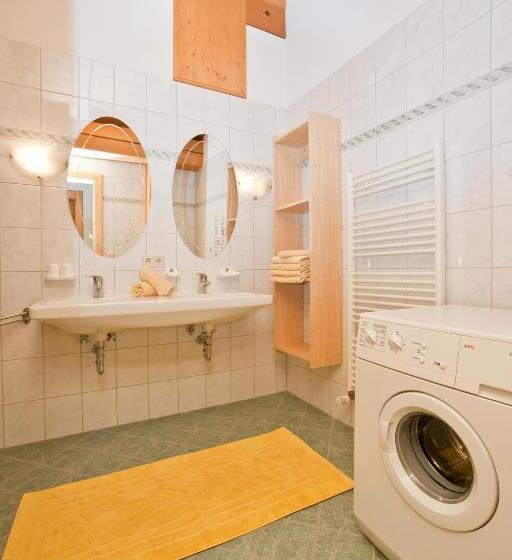 Апартаменты Comfort 2 Спальни, Vorderstockerhof