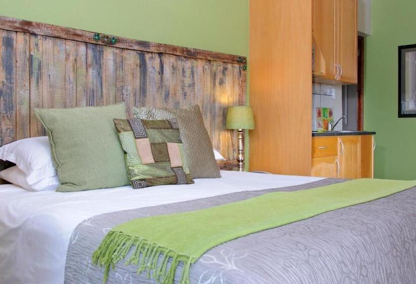 Люкс Повышенной Комфортности, Country Park Guest House   Muldersdrift