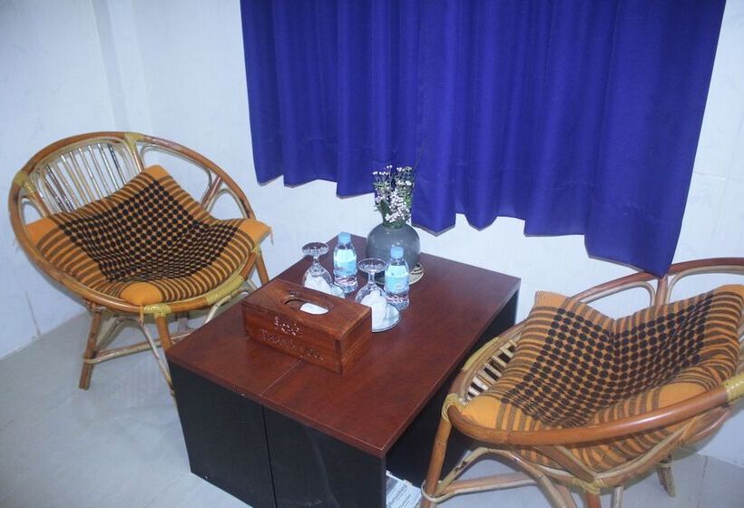 اتاق خانوادگی, Ramchang Guesthouse