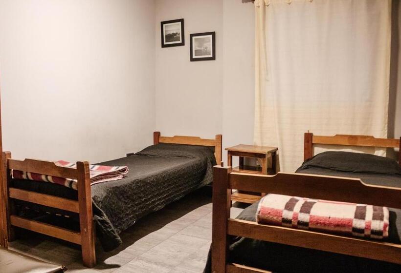 اتاق اکونومی, Hostal Namaste