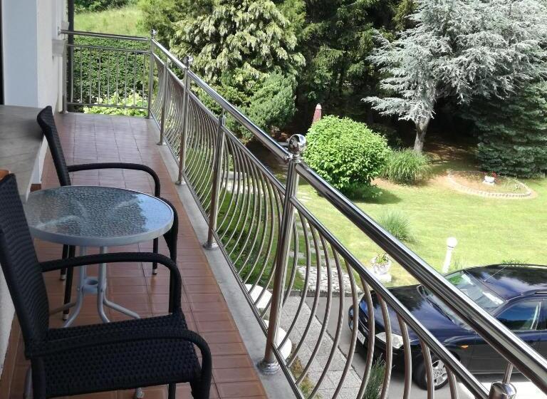 اتاق لوکس با چشم‌انداز باغ, Rooms Kapelj