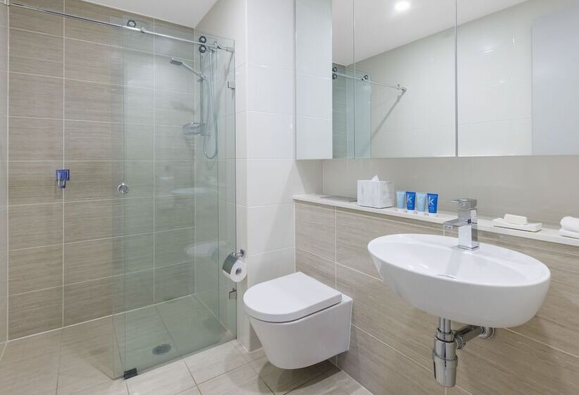 استودیوی استاندارد, Meriton Suites Zetland