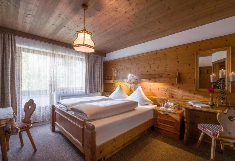 Номер Стандарт с Балконом, Gästehaus Rauch