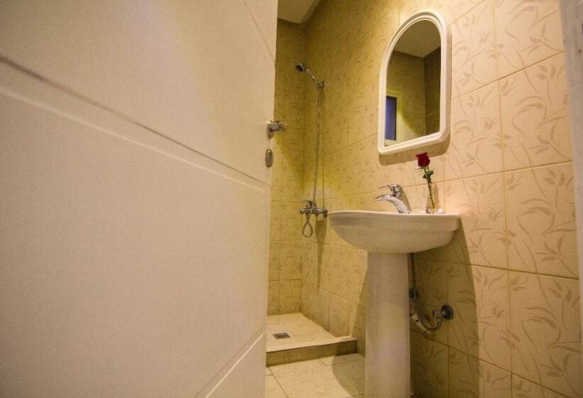 单人基本间, Almakan Suites 102