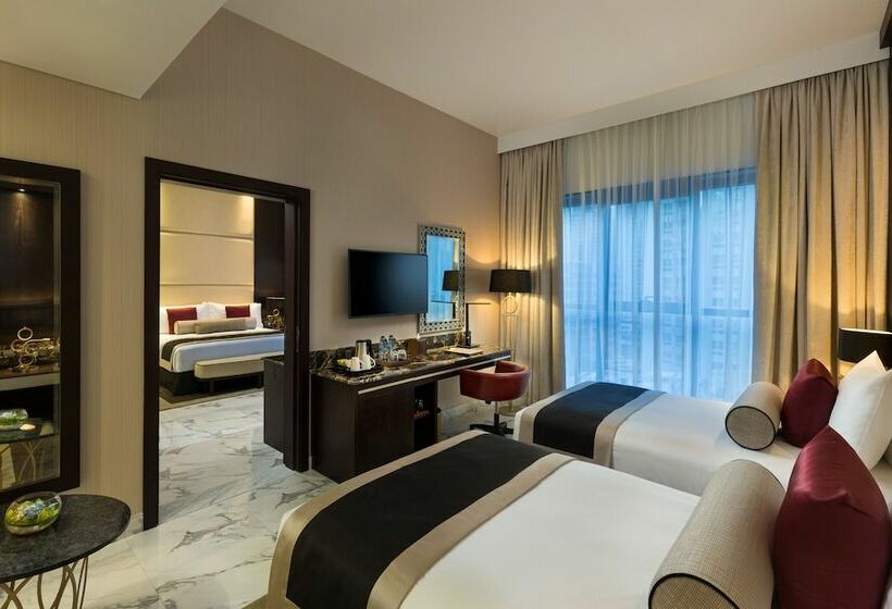 Номер Superior, Millennium Place Dubai Marina
