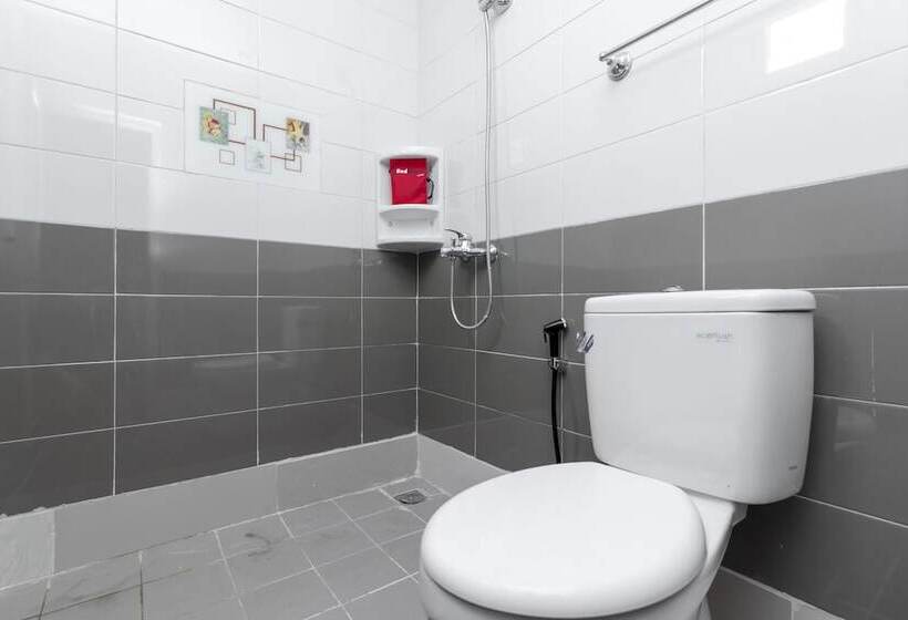 Номер Стандарт, Reddoorz Plus @ Cipete Damai