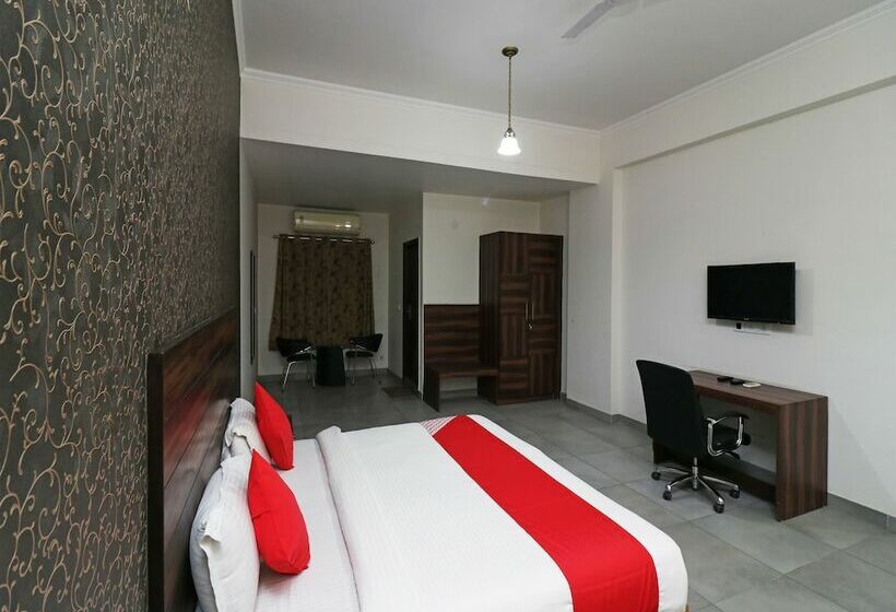 标准间, Silver Star By Oyo Rooms