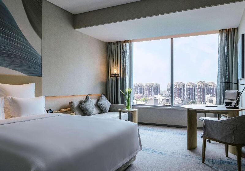 اتاق سوپریور با چشم‌انداز شهر, Pullman Shanghai Qingpu Excellence